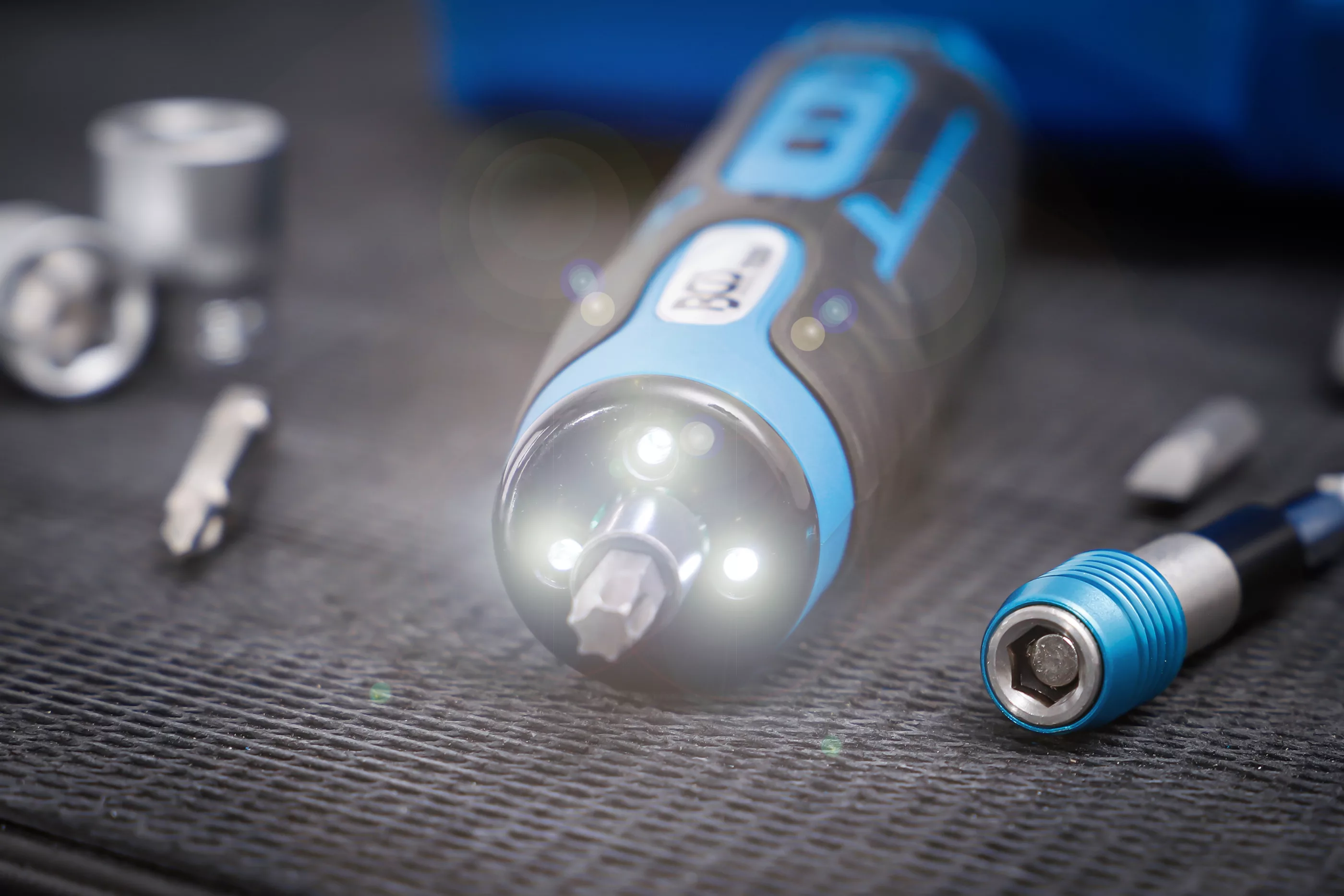 Tournevis sur batterie | avec jeu d’embouts et de douilles | 41 pièces – Image 13